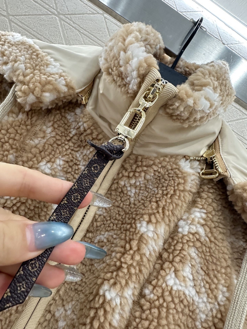 l0vis Vvtt0n outwear